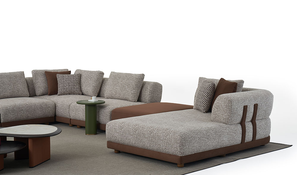OPUS CORNER
